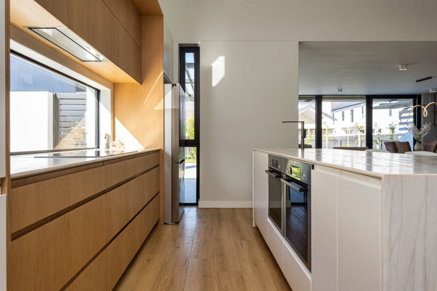 4 Bedroom Property for Sale in Pearl Valley at Val de Vie Western Cape